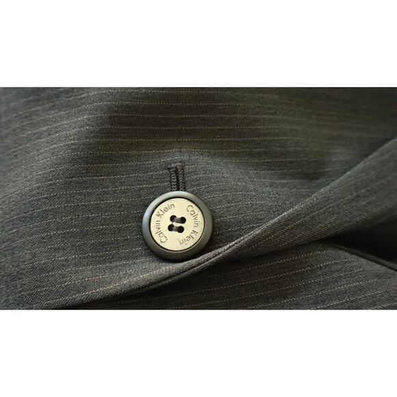 Calvin Klein Gray Pinstripe Skirt Suit Womens 12 Corporate Power Office Classic - Picture 2 of 9
